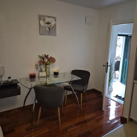 Tomadi Apartmán *
