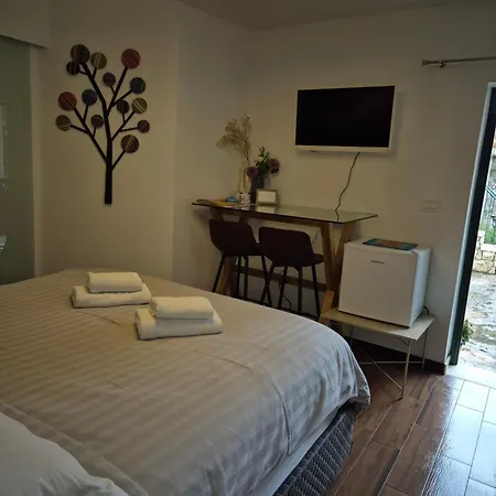 Appartement Tomadi *